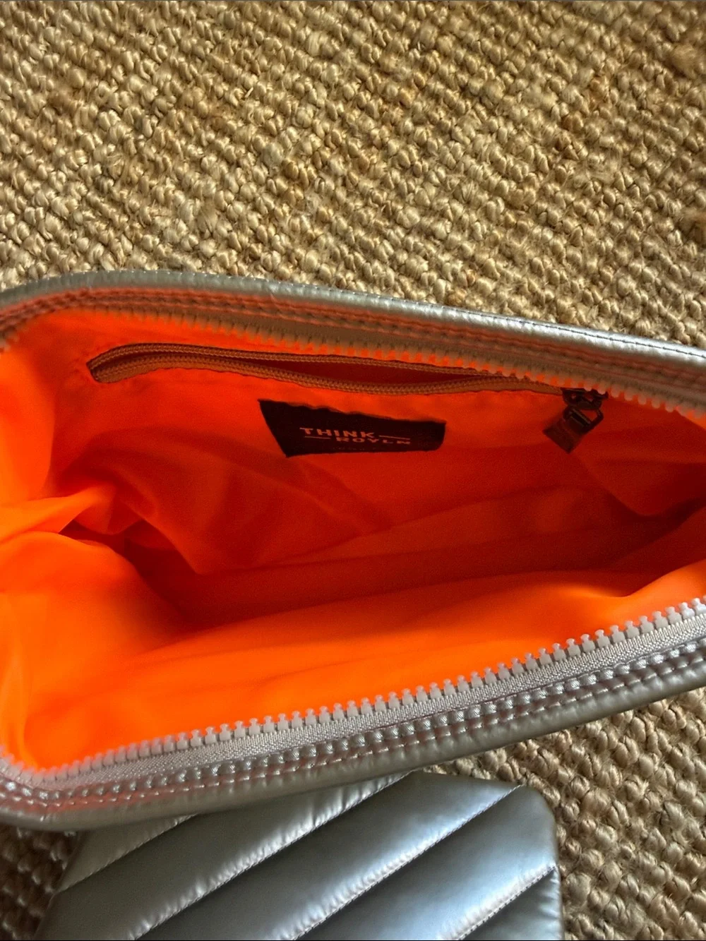 ⚜️ THINK ROLYN CROSSBODY BUM BAG W/ EXTRA POUCH METALLIC SILVER/ORANGE LINING ⚜️